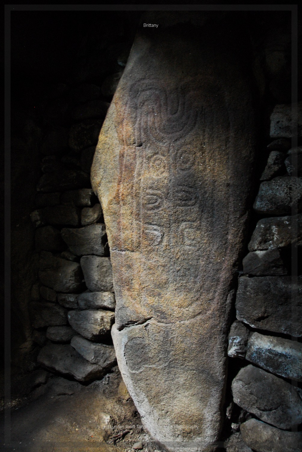  Prehistoric Burial Chamber Carving, locmariaquer, Brittany 