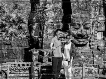  Selfie on a stick. Cambodia. Lynden Swift. Tangible Presence Photography. 