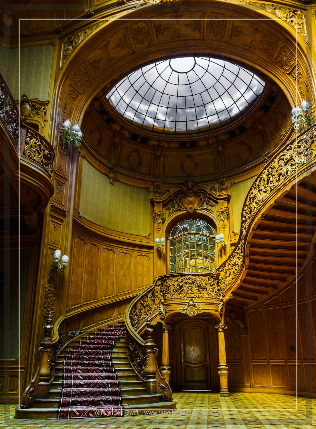  House of Science. Lviv. Lynden Swift. Tangible Presence Photography. 