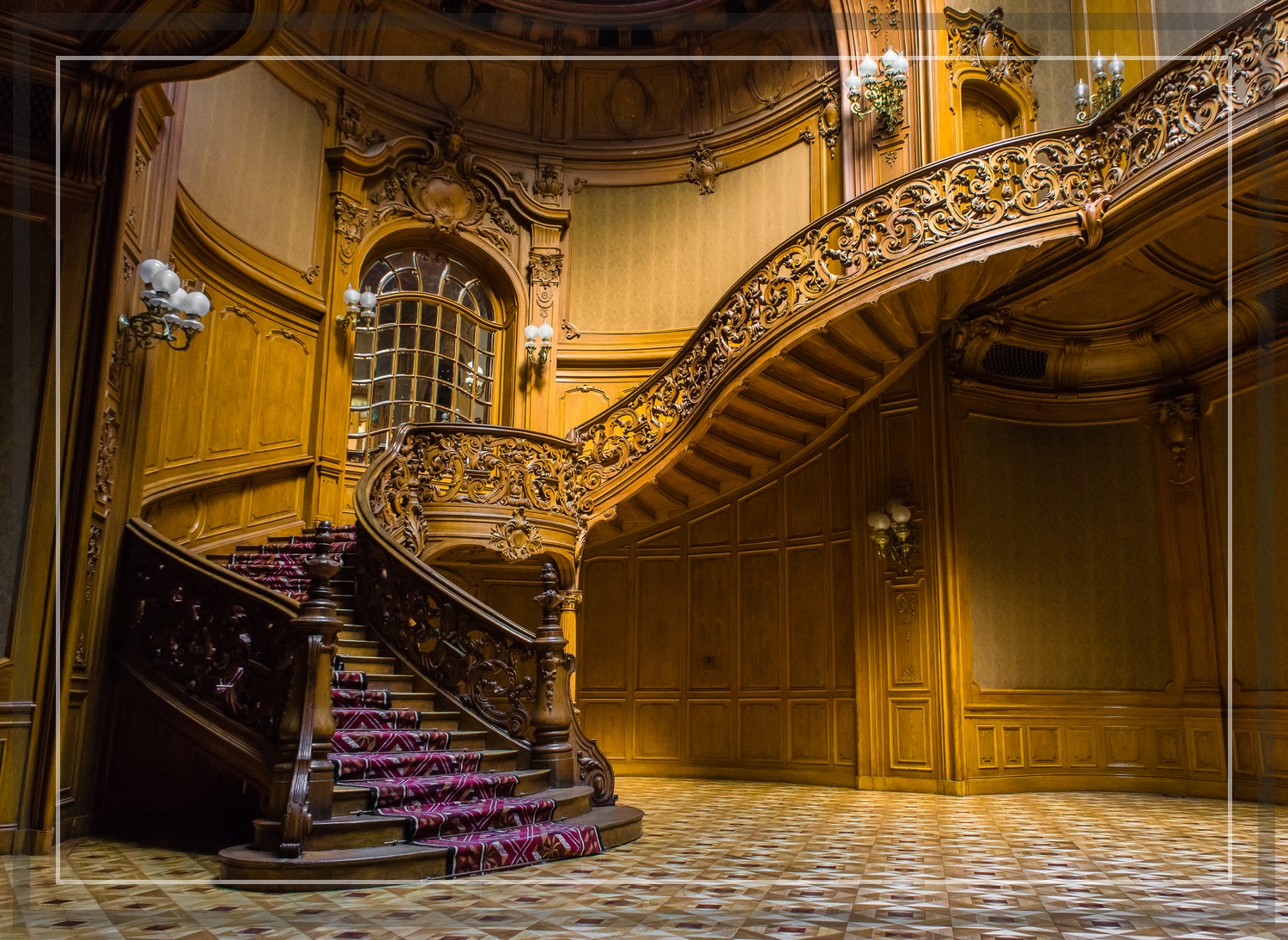  House of Science. Lviv. Lynden Swift. Tangible Presence Photography. 