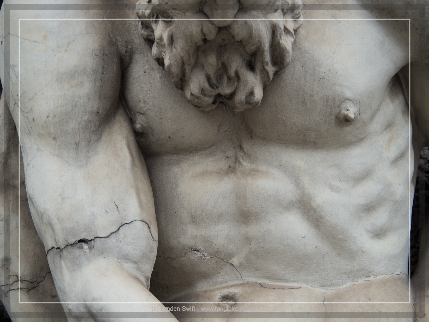  Statue | Lynden Swift Tangible Presence Photography. 